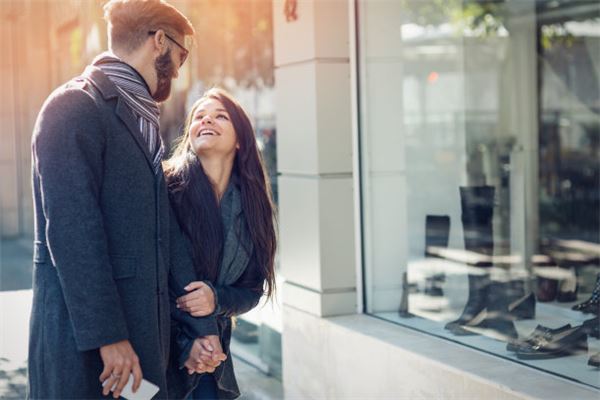 黃梓璽的姓名打分結(jié)果_黃梓璽五行分析