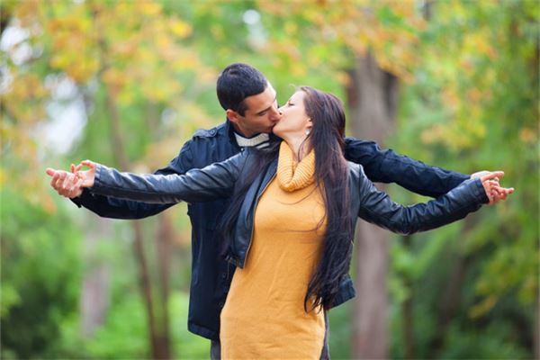 寶寶取名_陽光開朗的男孩小名