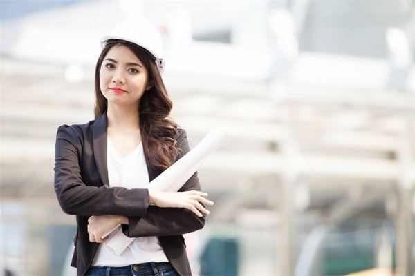 結(jié)尾洛字的名字