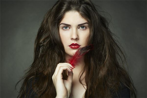 2021新生兒起名_章姓女孩好聽(tīng)的名字大全