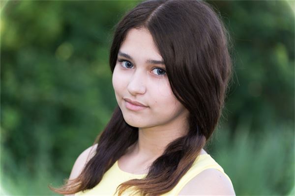 嚴璐的姓名打分結果_嚴璐五行分析